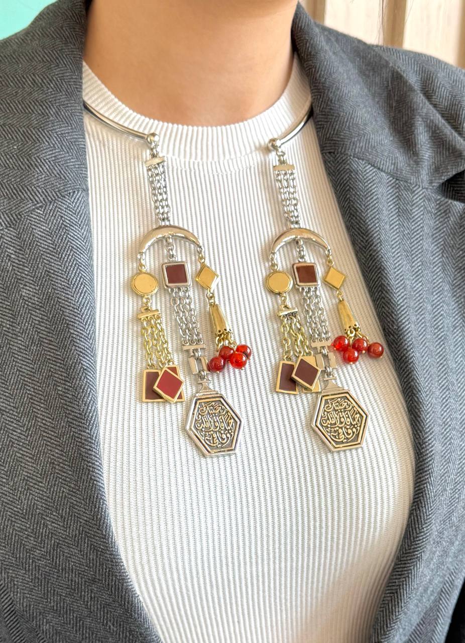Very Unique Set - طقم اسكارف بألوان مختلفه