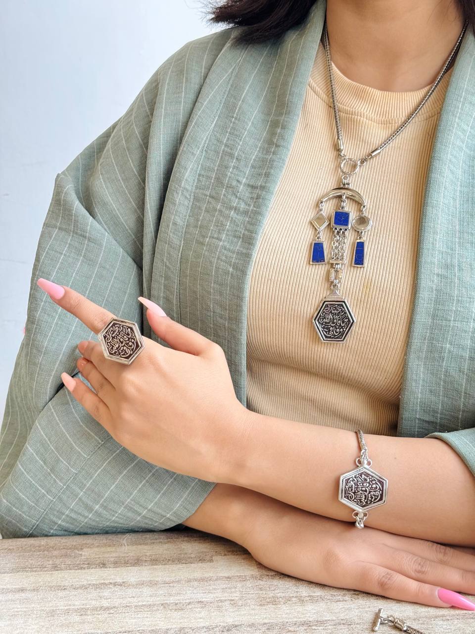 Treasures of the East Set - طقم كنوز الشرق