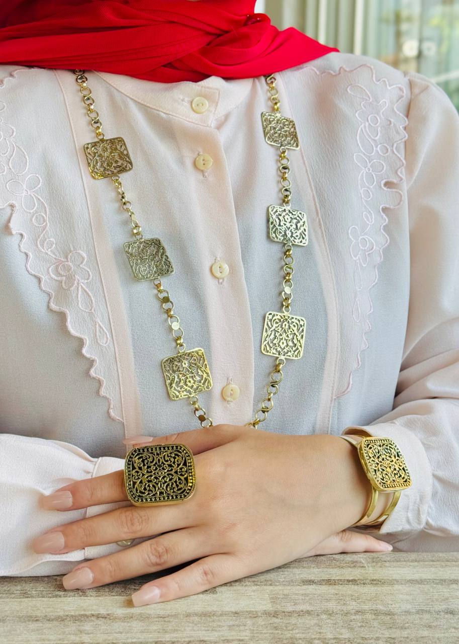 The Simple Shiny Set - طقم النعومة اليومي المفضل