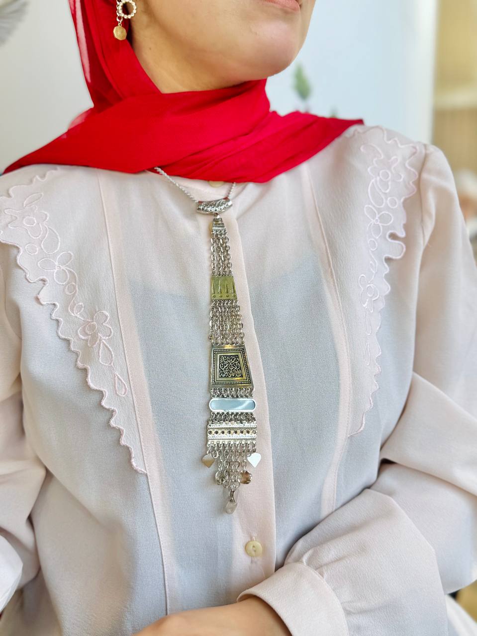 Must-Have Set - كوليه يخطف القلوب لكل مناسبه وكل مكان